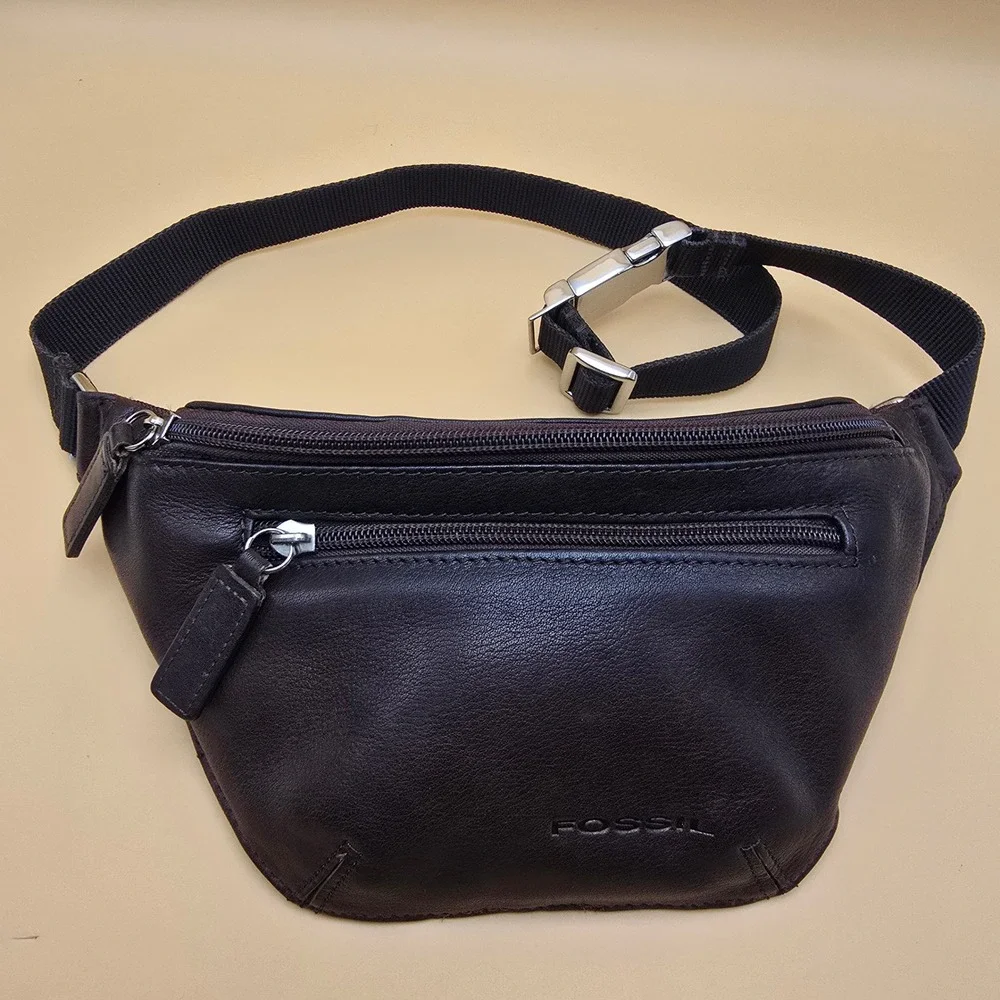 Fossil Womens Leather Belt Bag Waist Pack Dark Brown  Strap Zip Pockets